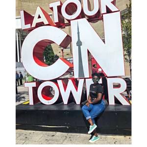 Meet your Posher, Loretta